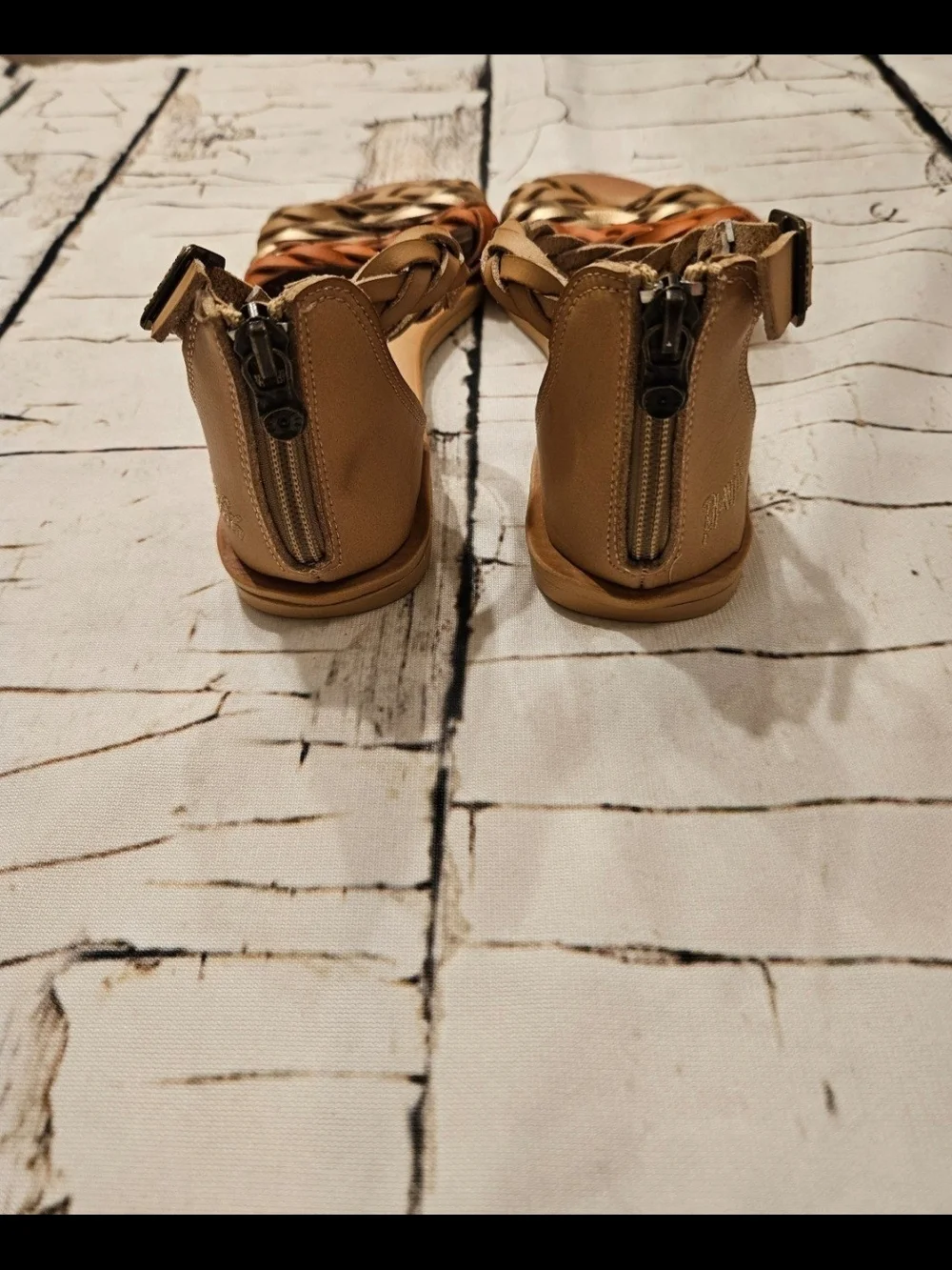 Blowfish Malibu Girl's Delite-k Gladiator Sandals size 4 NWOT - Picture 4 of 6